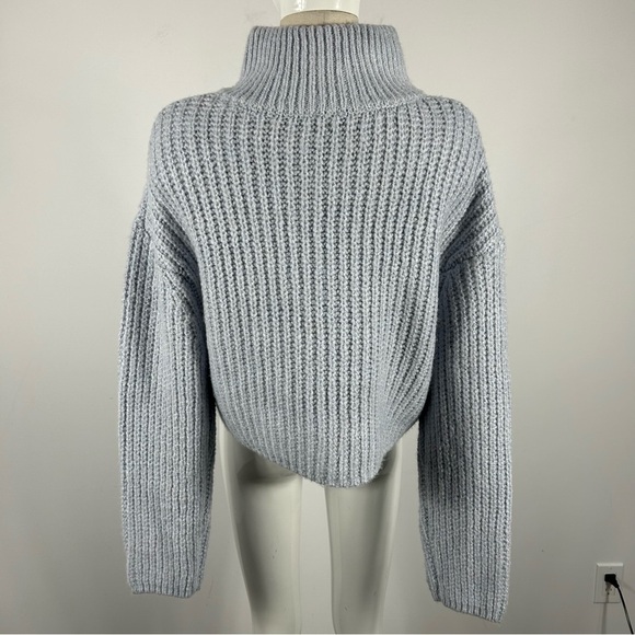 NWT garage Cozy Gray Turtleneck Sweater L - Picture 5 of 11
